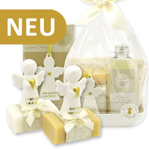 Guardian angel with a heart - gold