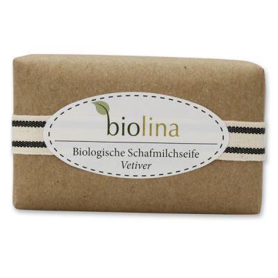 Biolina Schafmilchseife 200g verpackt mit braunem Papier und Dekoband gestreift, Vetiver 