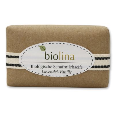 Biolina Schafmilchseife 200g verpackt mit braunem Papier und Dekoband gestreift, Lavendel Vanille 