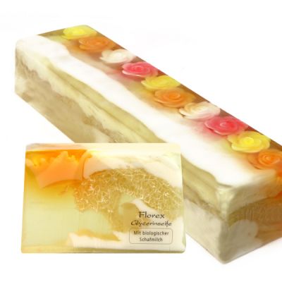 Handmade glycerin soap with loofah 90g in cello, Dream of roses 