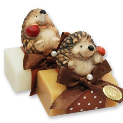 Schafmilchseife eckig 100g dekoriert mit Igel, Classic/Quitte 