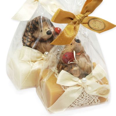 Schafmilchseife eckig 100g dekoriert mit Igel in Cello, Classic/Quitte 