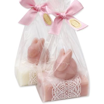 Schafmilchseife eckig 100g dekoriert mit Seife Hase 40g in Cello, Classic/Magnolie 