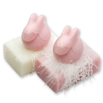 Schafmilchseife eckig 100g dekoriert mit Seife Hase 40g, Classic/Magnolie 
