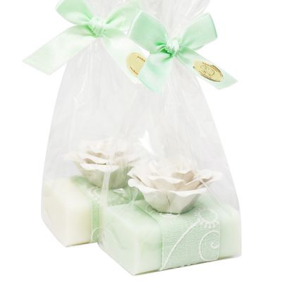 Schafmilchseife eckig 100g dekoriert mit Keramikrose in Cello, Classic/Gurke 