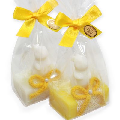 Schafmilchseife eckig 100g, dekoriert mit Seife Hase Langohr 23g in Cello, Classic/Frangipani 