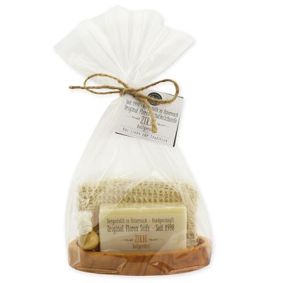 Cold-stirred soap 100g on olivewood soap dish in a cellophane bag "Love for tradition", Swiss pine 