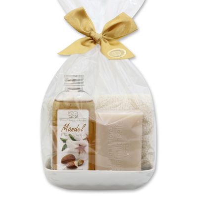 Care set 4 pieces in a cellophane bag, Almond 