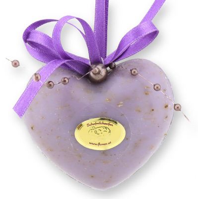 Schafmilchseife Herz mollig mittel 60g hängend dekoriert mit Perlen, Lavendel 