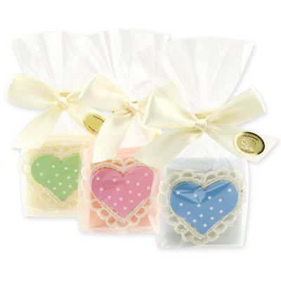 Schafmilchseife Quadrat 35g dekoriert mit Herz in Cello, Classic/Pfingstrose/Vergissmeinnicht 