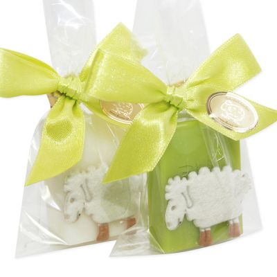 Sheep milk guest soap 25g, decorated with a felt sheep in a cellophane, Classic/pear 