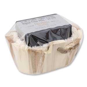 Cold-stirred special soap 100g and a washing cloth in a wooden basket in cello "Love for tradition", Activated carbon 