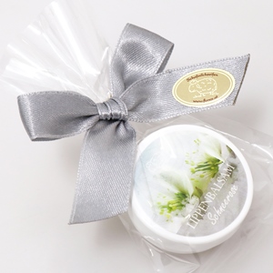 Lip balm 10ml in a cellophane, Christmas rose white 