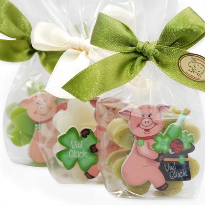 Sheep milk cloverleaf soap 25g decorated with a pig in a cellophane, Classic/verbena/pear 
