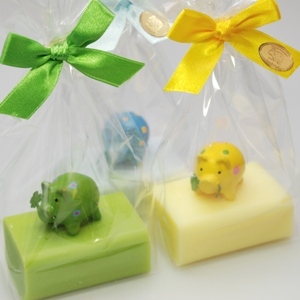 Sheep milk soap 100g decorated with a pig in a cellophane 