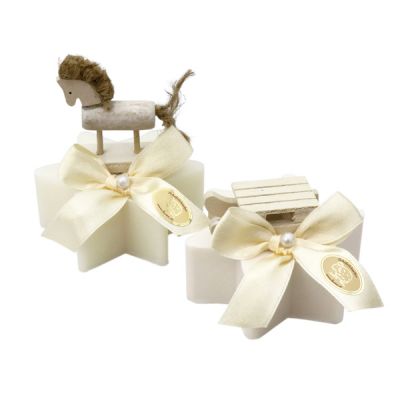 Sheep milk soap star 80g decorated with a rocking horse/a sleigh, Classic/Christmas rose white 
