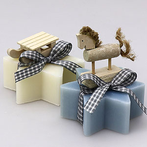 Sheep milk soap star 80g, decorated with a rocking horse and a sleigh, Classic/ice flower 