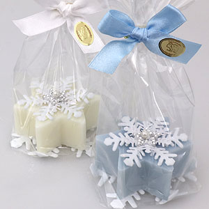 Sheep milk soap star 80g, decorated with a snowflake in a cellophane, Classic/ice flower 
