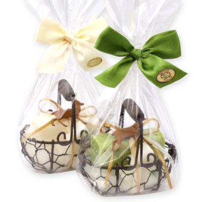 Wire basked filled with a sheep milk soap 100g and a soap tree 16g decorated with a felt deer in a cellophane,  Classic/verbena 