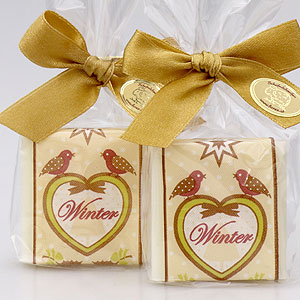 Sheep milk soap quadrat 35g, decorated with a christmas ribbon 'Winter' in a cellophane, Classic 