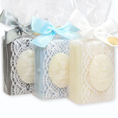 Sheep milk soap 100g, decorated with a soap medaillon 7,5g in a cellophane, sorted 