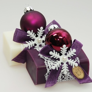 Sheep milk soap 100g, decorated with a glass christmas ball, Classic/elder 